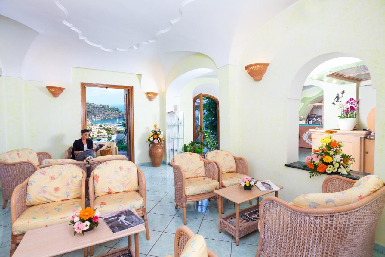 Hotel Villa Sirena - Thermae & Spa Ischia Exteriör bild